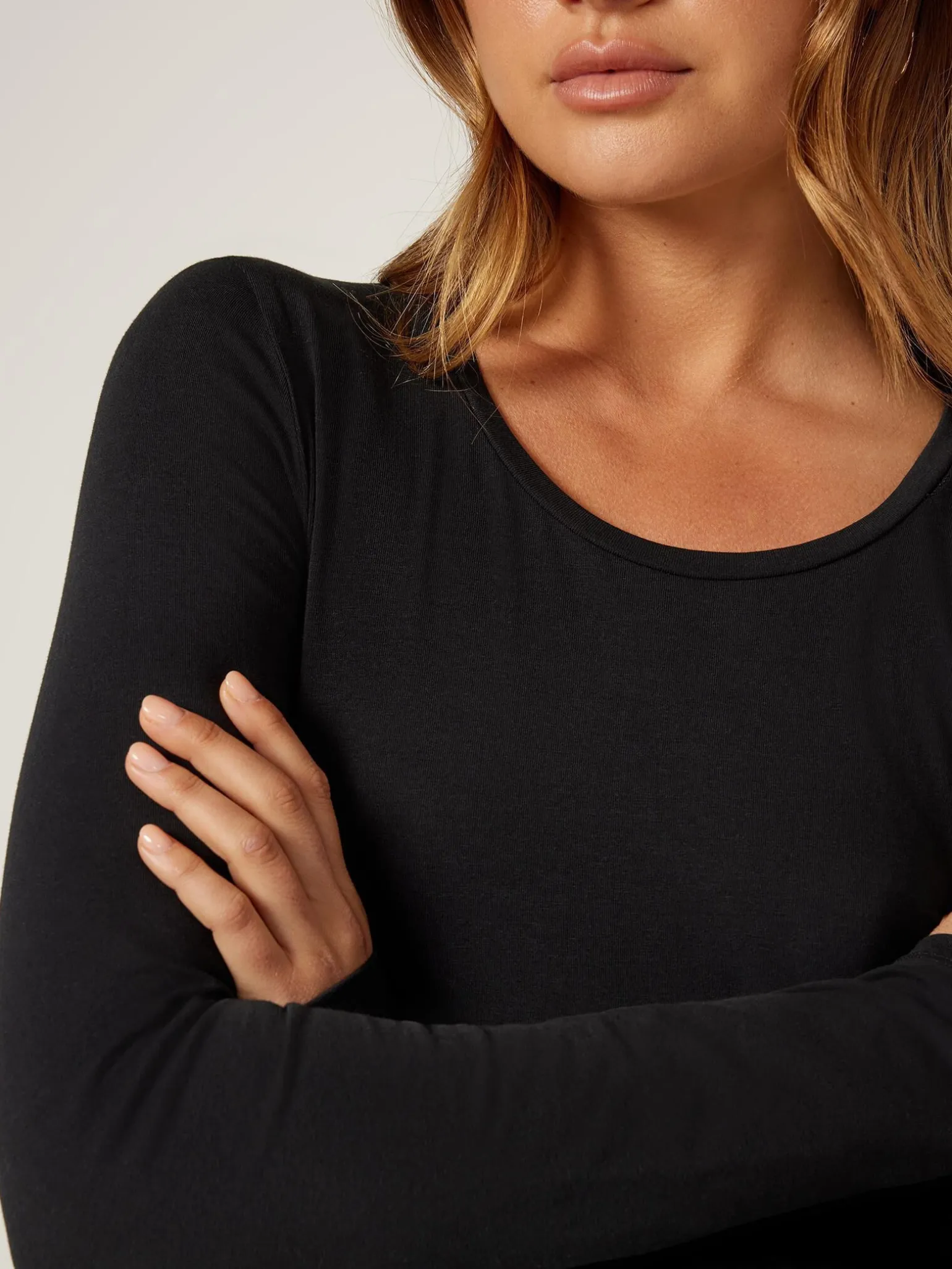 Best Sale Jeanswest Charlotte LS Tee Black